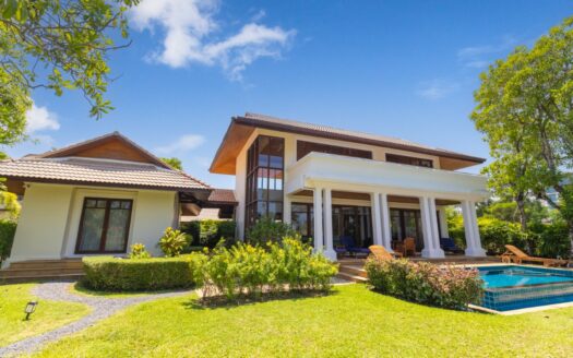 Laguna Homes Golf Villa